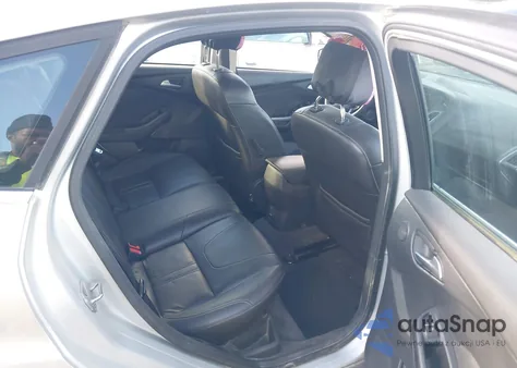 2012 Ford Focus Titanium из США, поврежденный, VIN 1FAHP3N2XCL145002